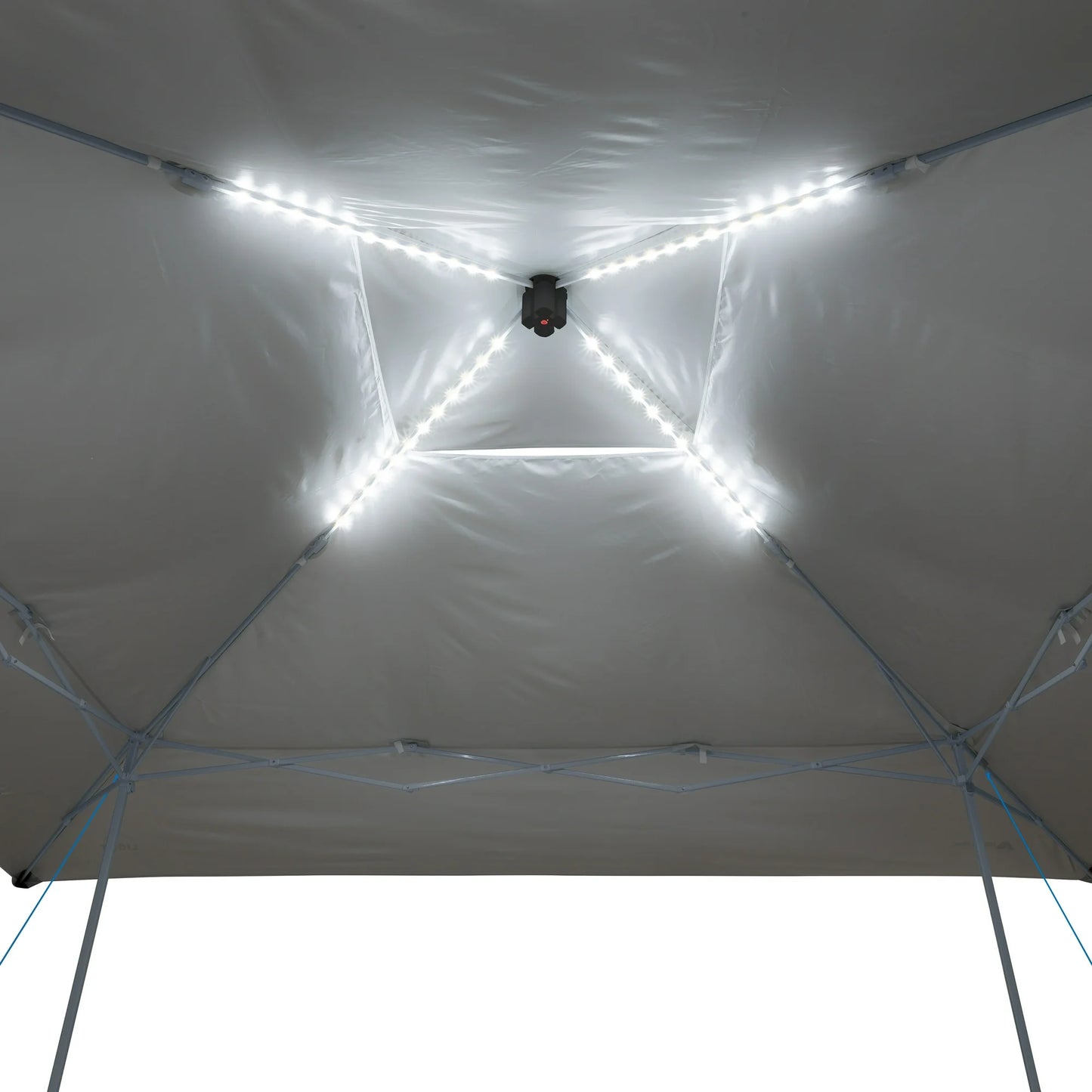 Toldo de 196 pies cuadrados de sombra (4.2m x 4.2m y 3m de alto) con luz led integrado. Ozark Trail