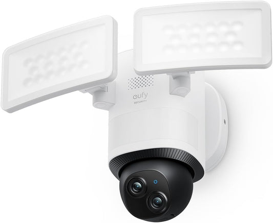 Camara de seguridad PTZ de 360°, para exteriores, con grabación, luces y detección de moviento y sirena. eufy