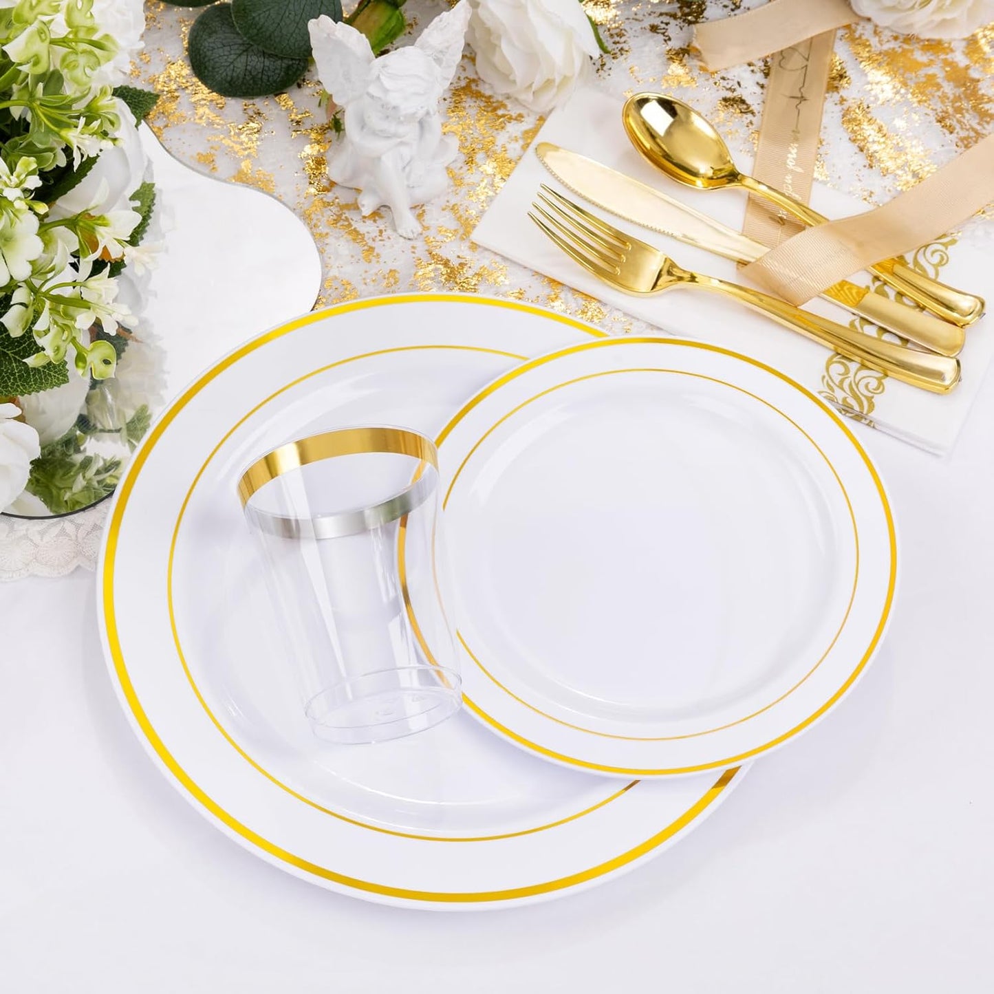 Juego de vajilla dorada desechable para Fiestas, mastrimonios catering, etc – 700 Piezas