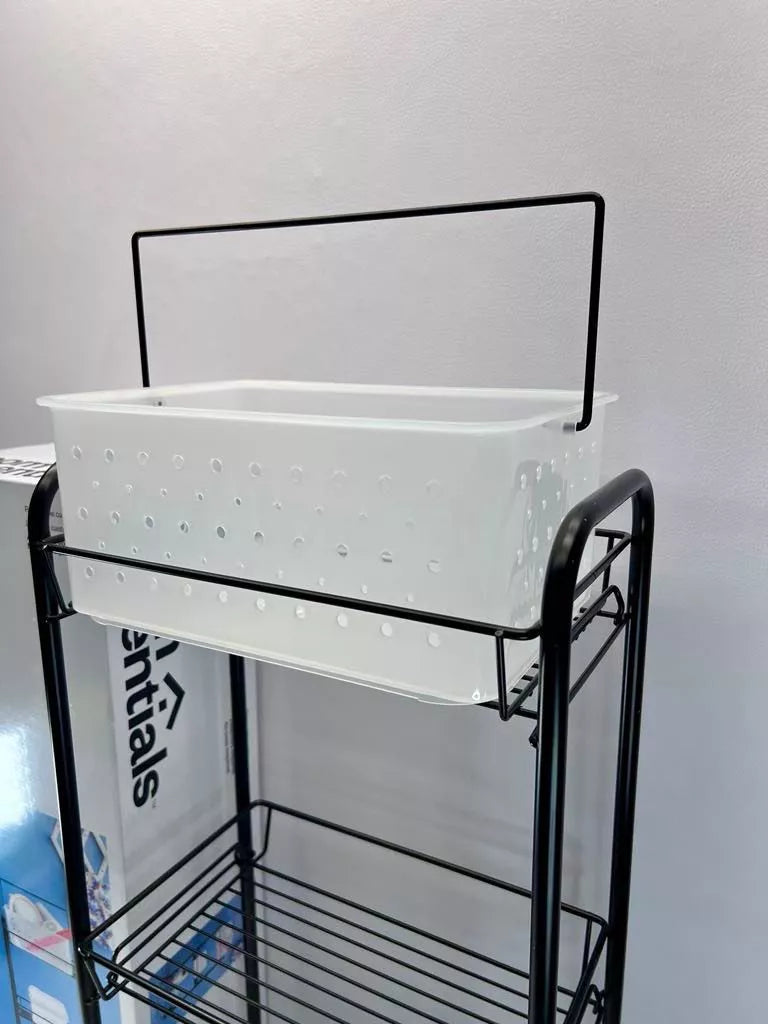 Estante/carrito con rodines para baño de metal color negro. Room Essentials