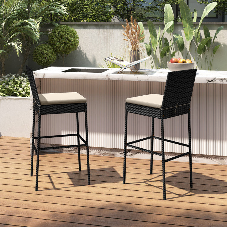 Set de 4 sillas altas de ratán con respaldo y reposapiés 50×45×110 cm – Costway
