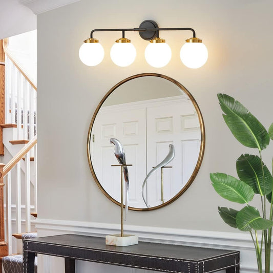 Lampara de 4 luces con globos de vidrio blanco, para baño, tocador ó dormitorio.
